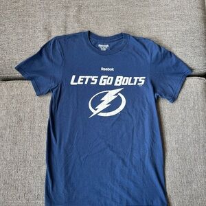 Men's Reebok Tampa Bay Lightning NHL "Let's Go Bolts" Tshirt Size S